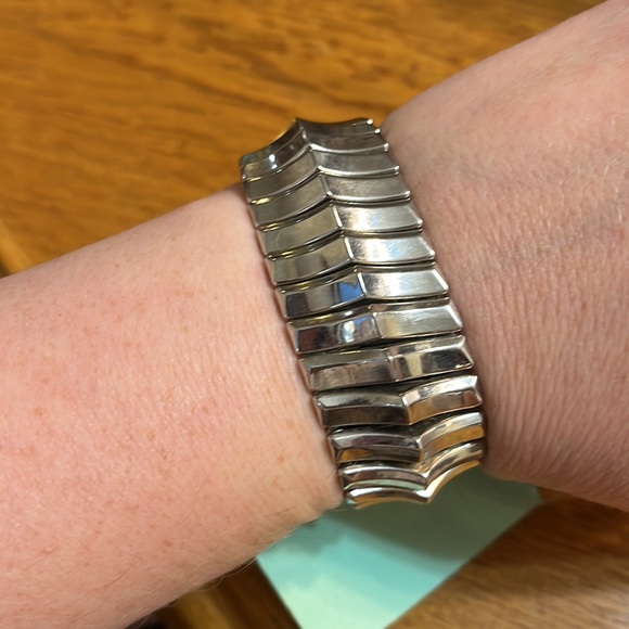 ✨ 3/$15 Silver Toned Bracelet Bundle - Picture 2 of 3